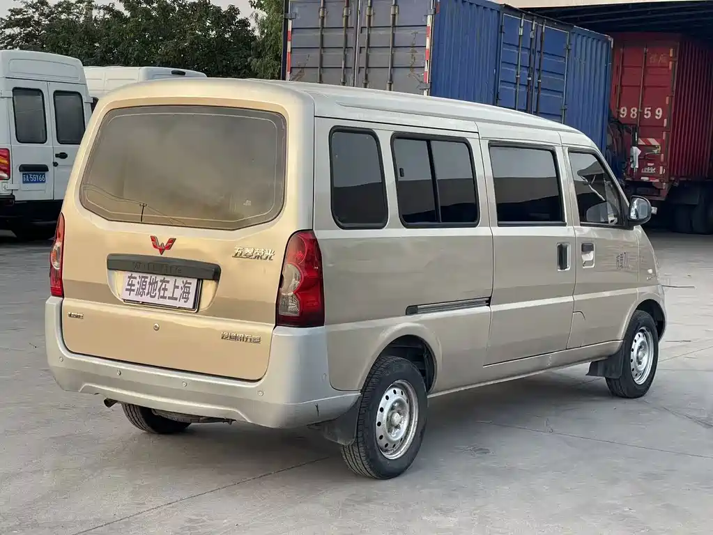 Wuling Rongguang 2018 — фото 16
