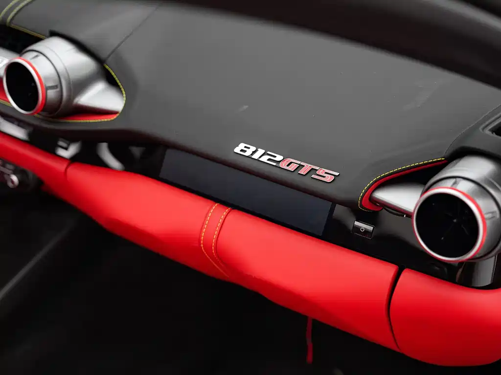 Ferrari 812 2021 — фото 11