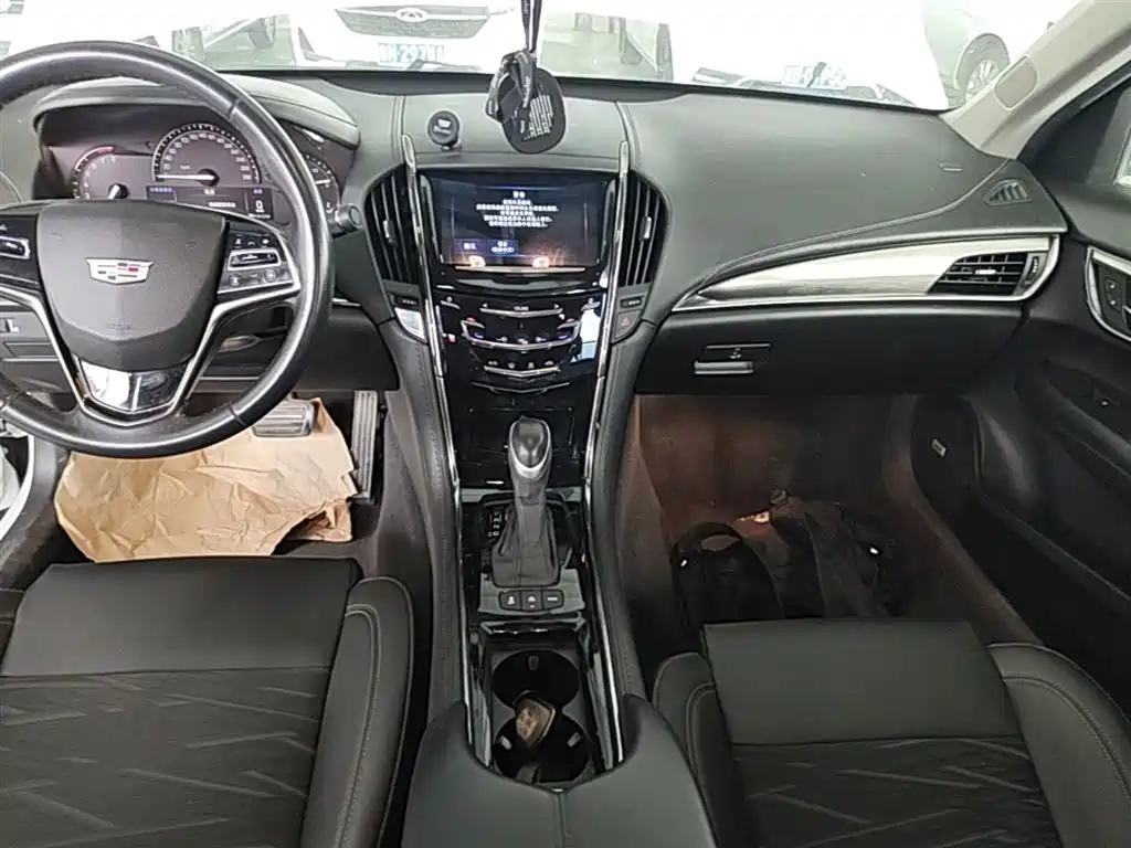 Cadillac ATS-L 2017 — фото 13