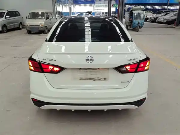 Nissan Teana 2020