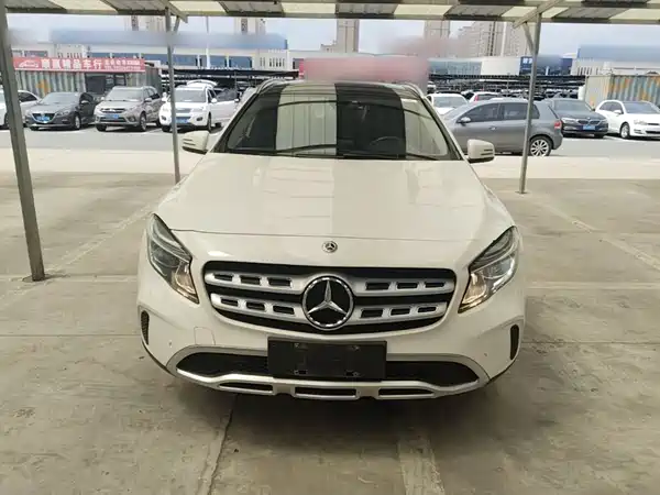 Mercedes-Benz GLA 2018