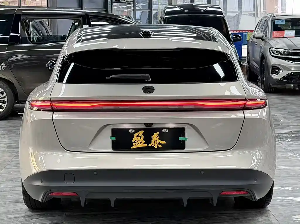 NIO ET5T 2024