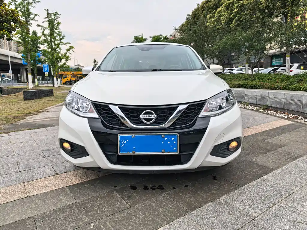 Nissan Tiida 2018