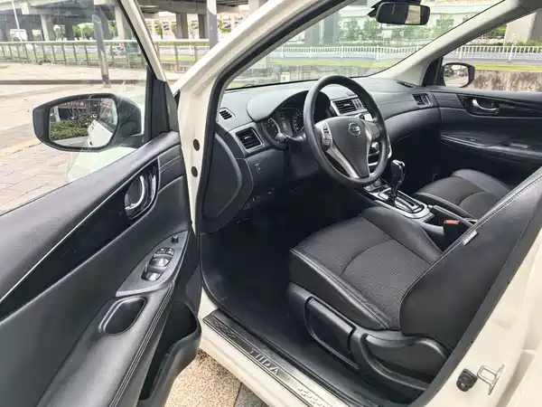 Nissan Tiida 2018