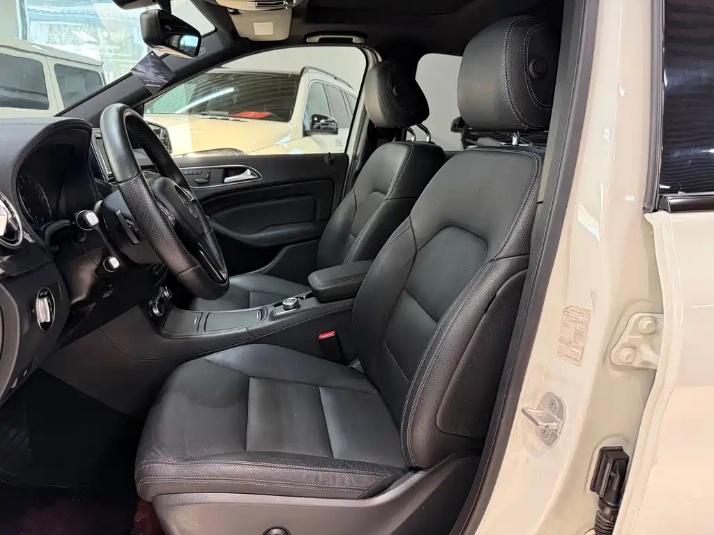 Mercedes-Benz B-Class 2015