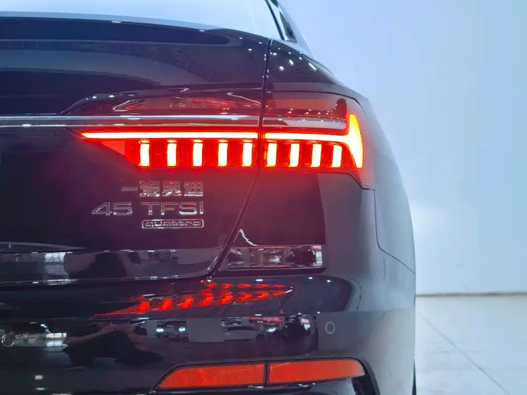 Audi A6L 2024