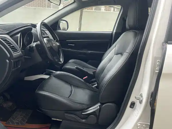 Mitsubishi Jinxuan ASX 2015