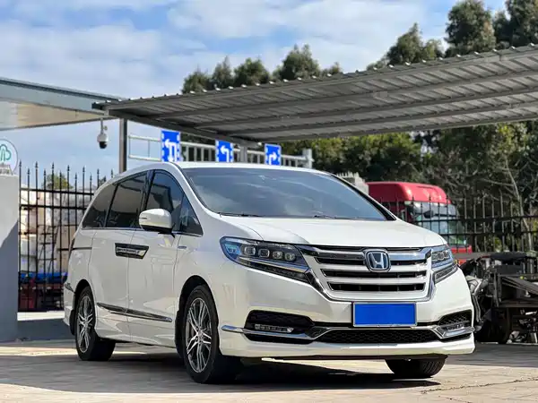 Honda Elysion 2021