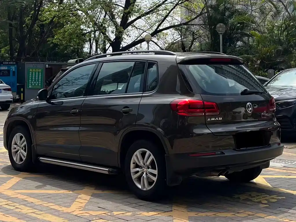 Volkswagen Tiguan 2015 — фото 9