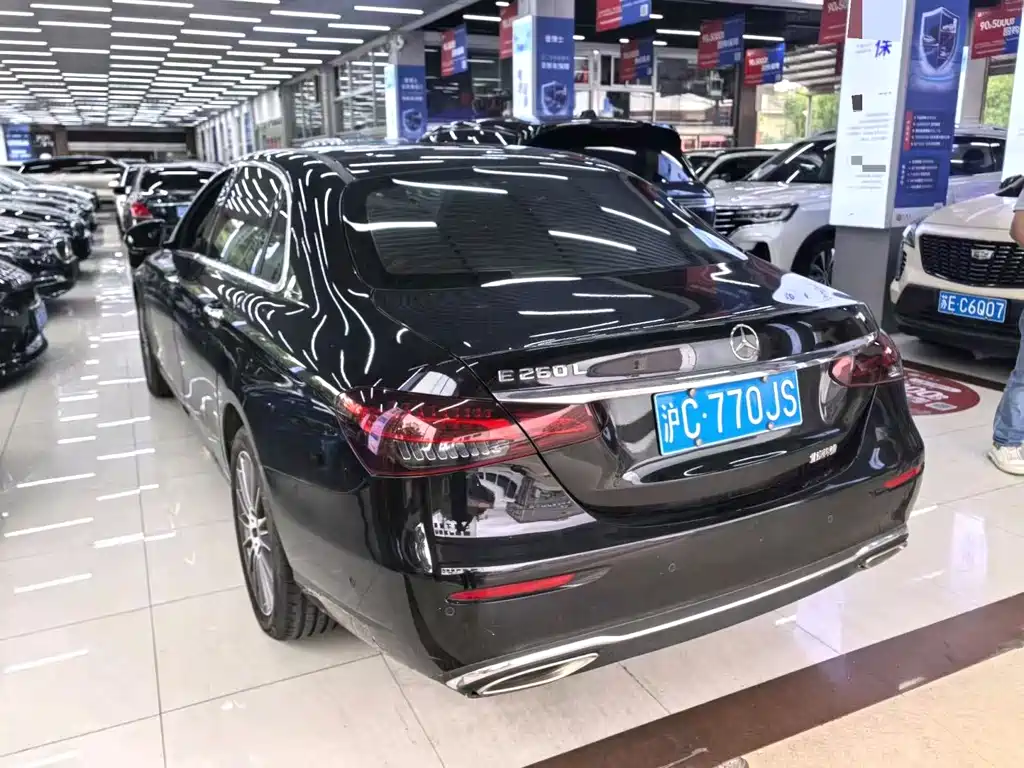 Mercedes-Benz E-Class 2021