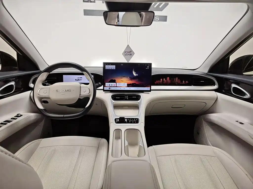 Geely Galaxy Starwish 2024 — фото 14