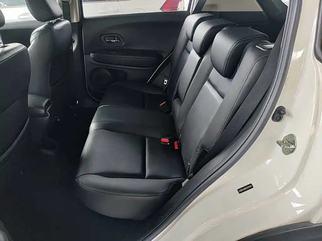 Honda Vezel 2020 — фото 17