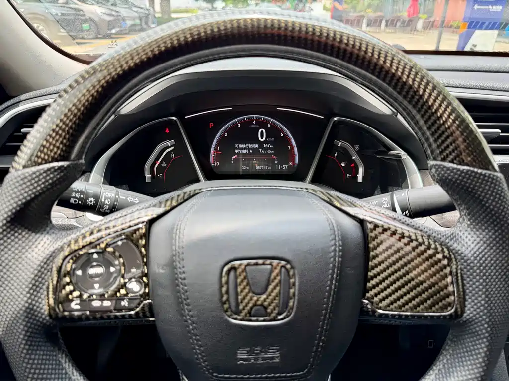 Honda Civic 2019 — фото 15
