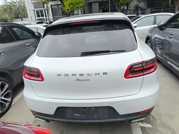 Porsche Macan 2017
