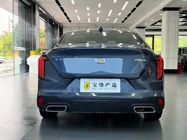 Cadillac CT4 2022