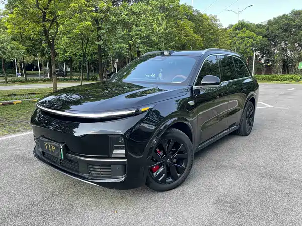 Li Auto L8 2023