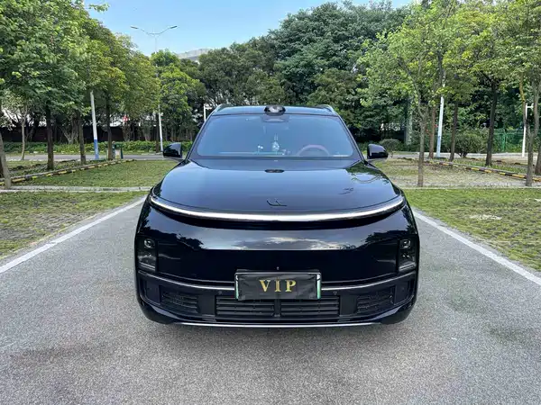 Li Auto L8 2023
