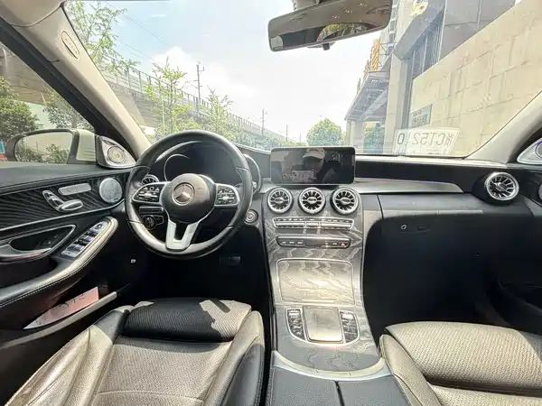Mercedes-Benz C-Class 2019