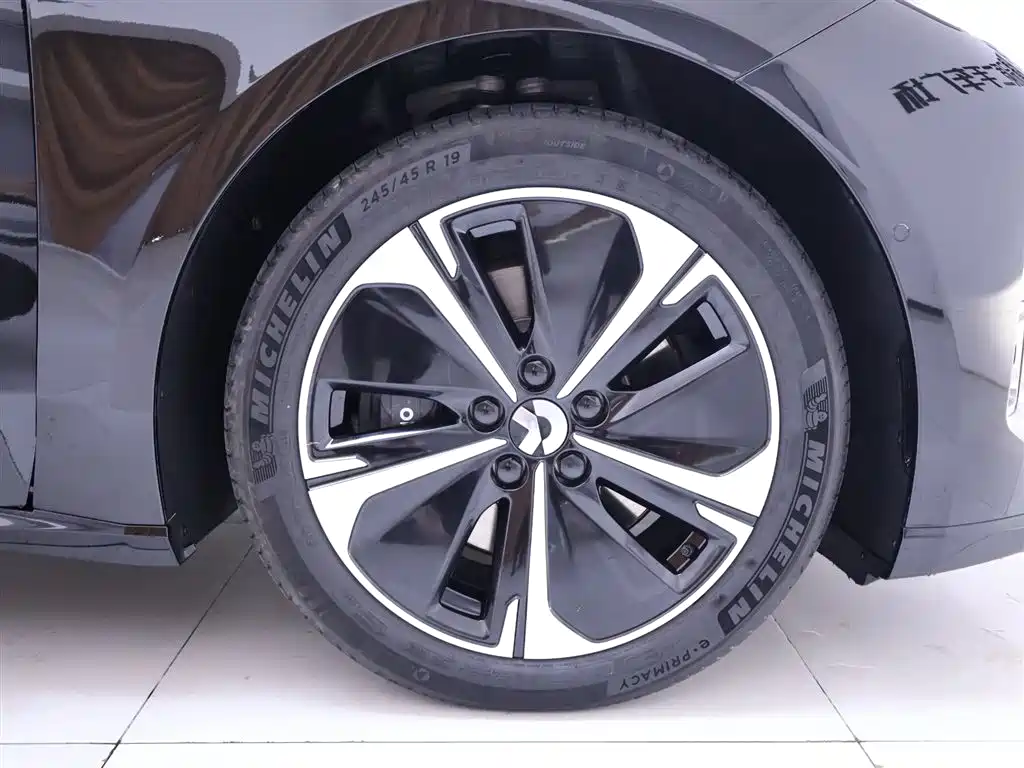 NIO ET5T 2025