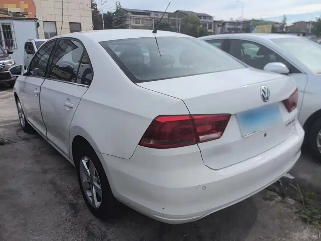 Volkswagen Santana 2015