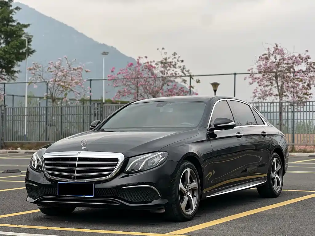 Mercedes-Benz E-Class 2019 — фото 3
