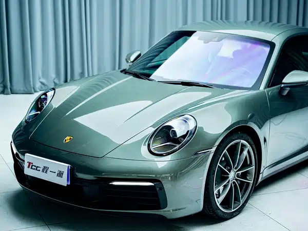 Porsche 911 2023