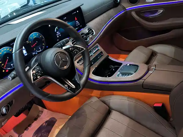 Mercedes-Benz E-Class 2022