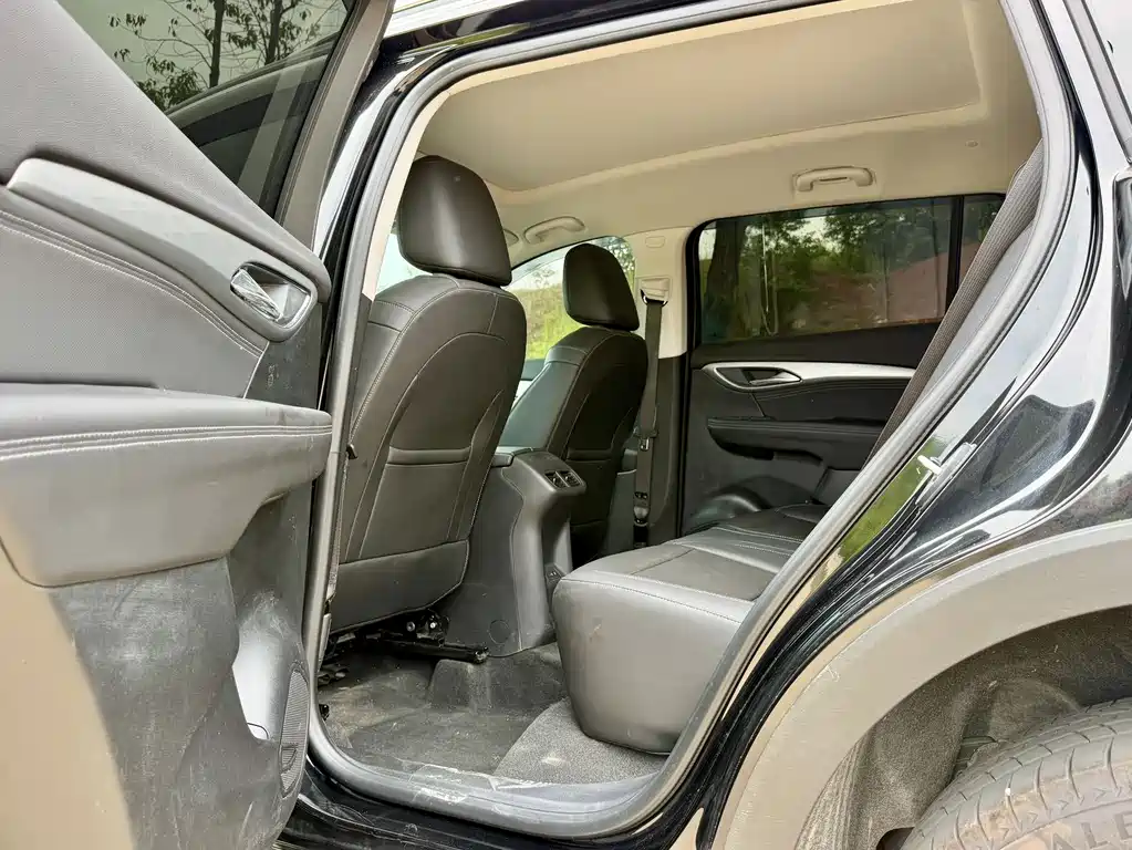 Buick Envision Plus 2025 — фото 12