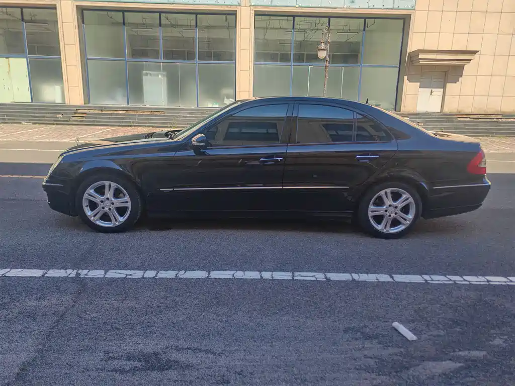 Mercedes-Benz E-Class 2007