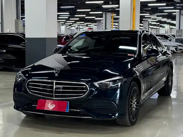 Mercedes-Benz C-Class 2023