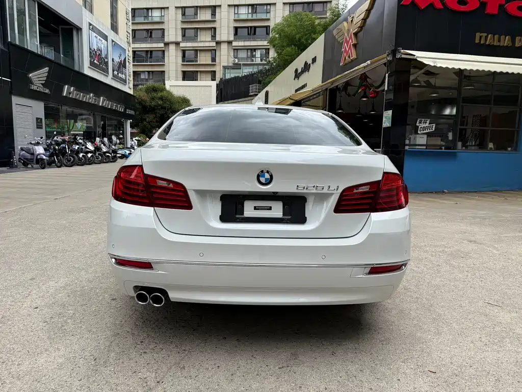BMW 5 Series 2016