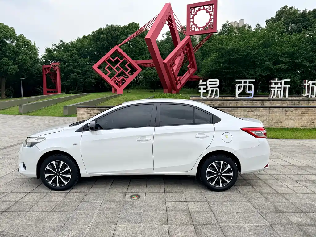 Toyota Vios 2014
