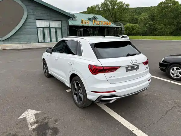 Audi Q3 2023