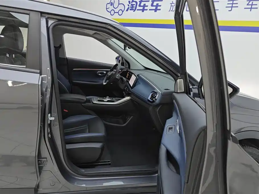 GAC Motor Trumpchi GS3 2023 — фото 8