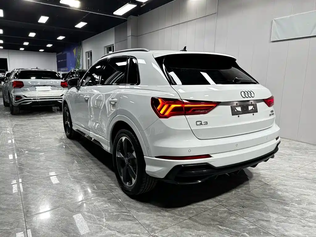 Audi Q3 2022
