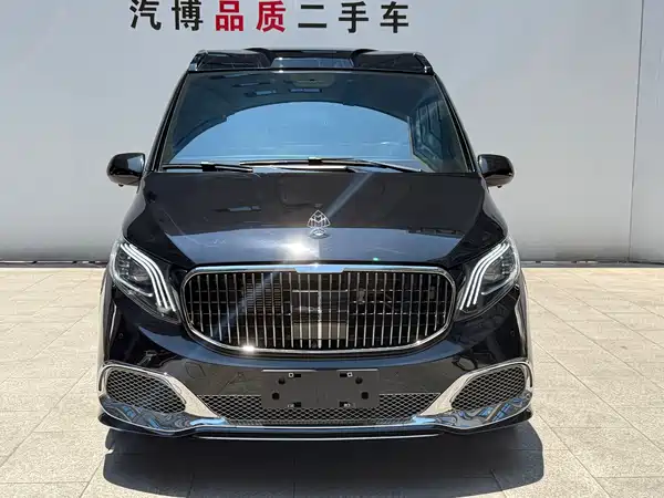 Mercedes-Benz Vito 2024
