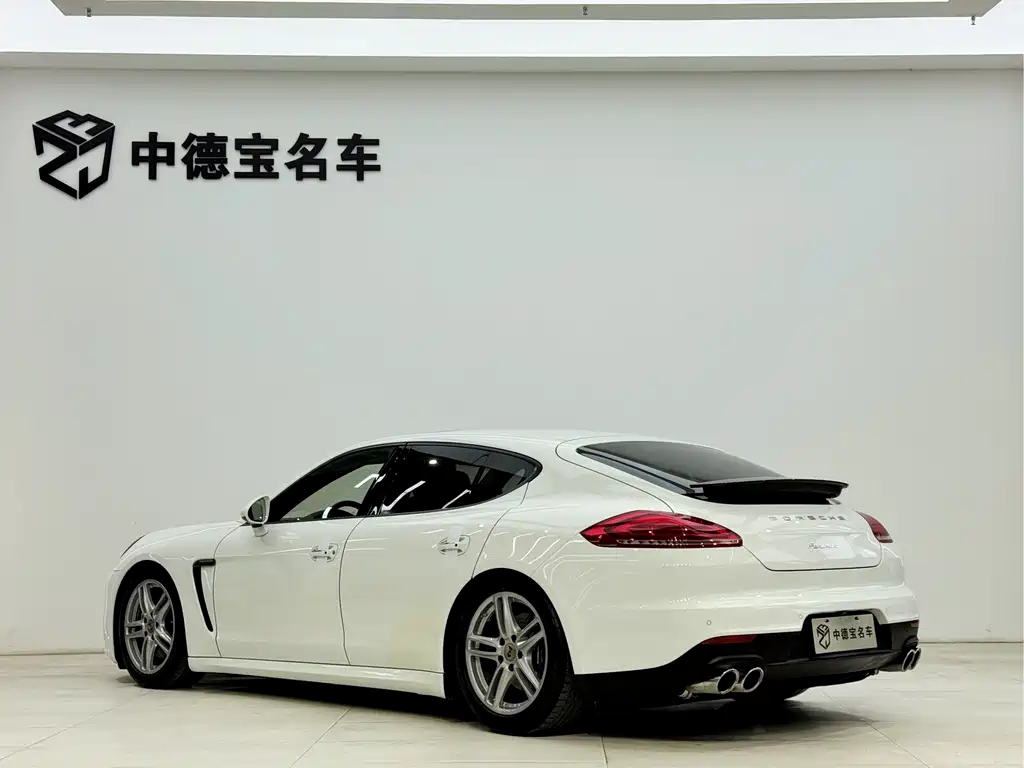 Porsche Panamera 2015 — фото 4
