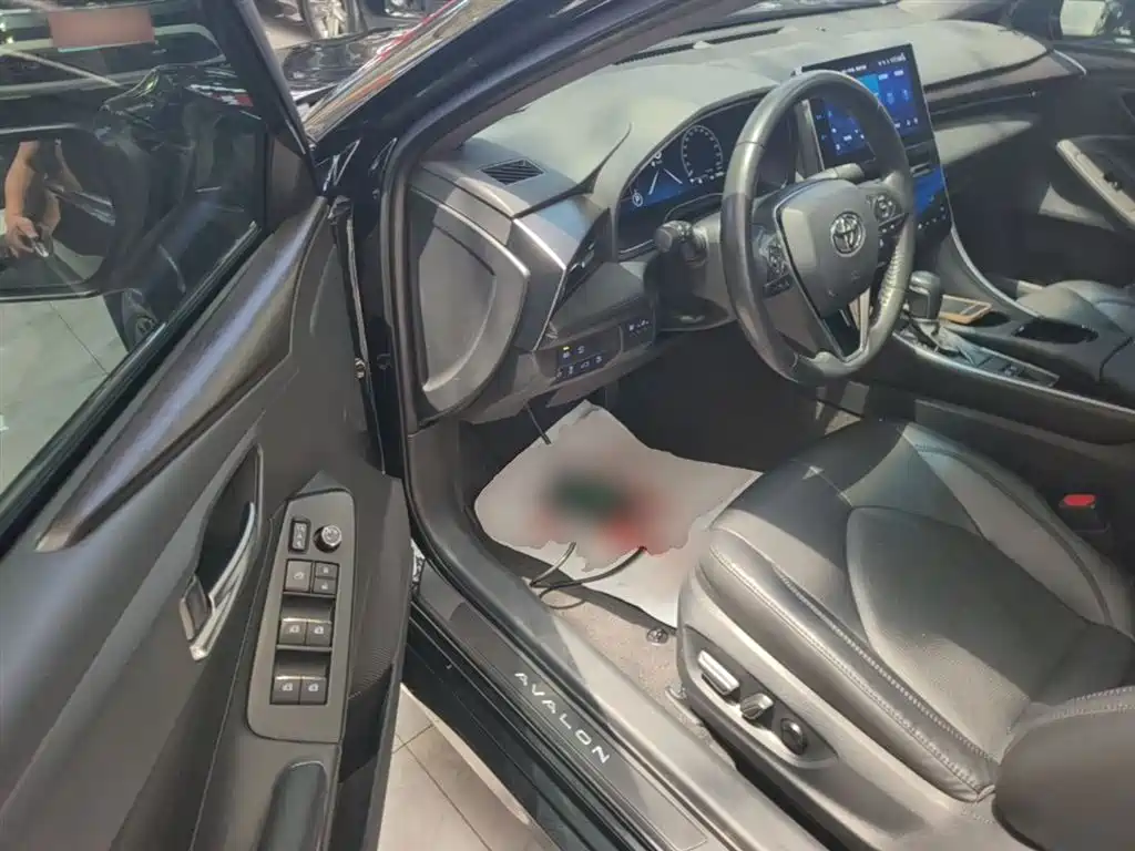 Toyota Avalon 2023 — фото 16