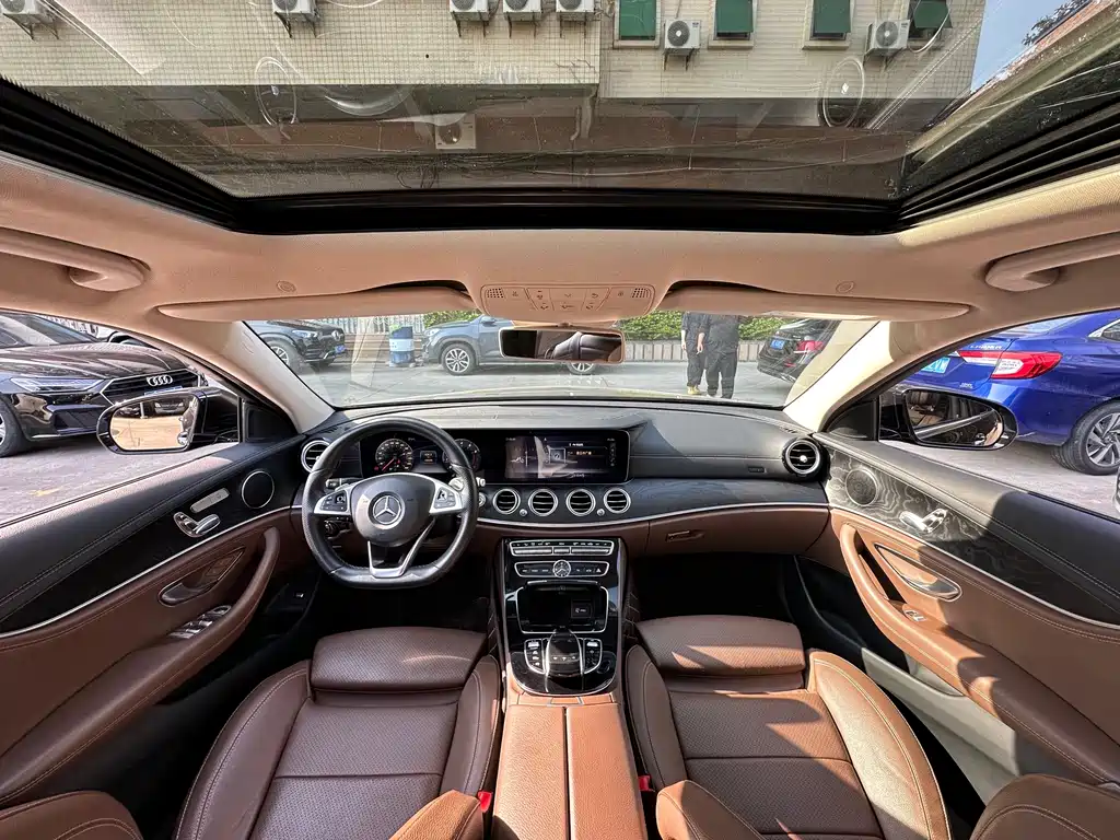 Mercedes-Benz E-Class 2017 — фото 8
