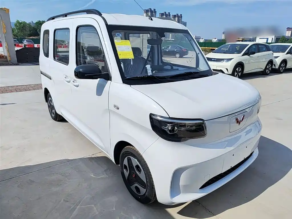Wuling Zhiguang EV 2026 — фото 4