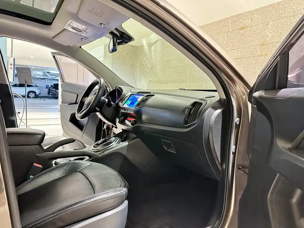 Kia Sportage 2013 — фото 12