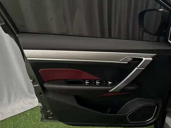 Geely Binyue 2022
