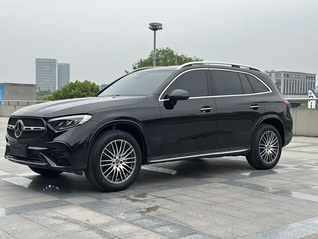 Mercedes-Benz GLC 2026