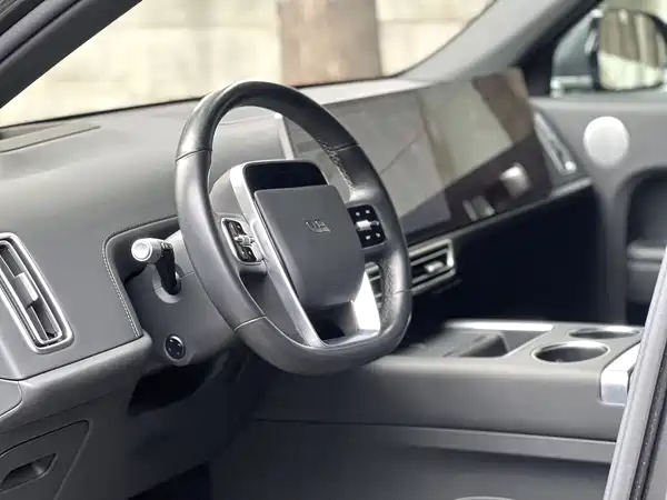 Li Auto L7 2023