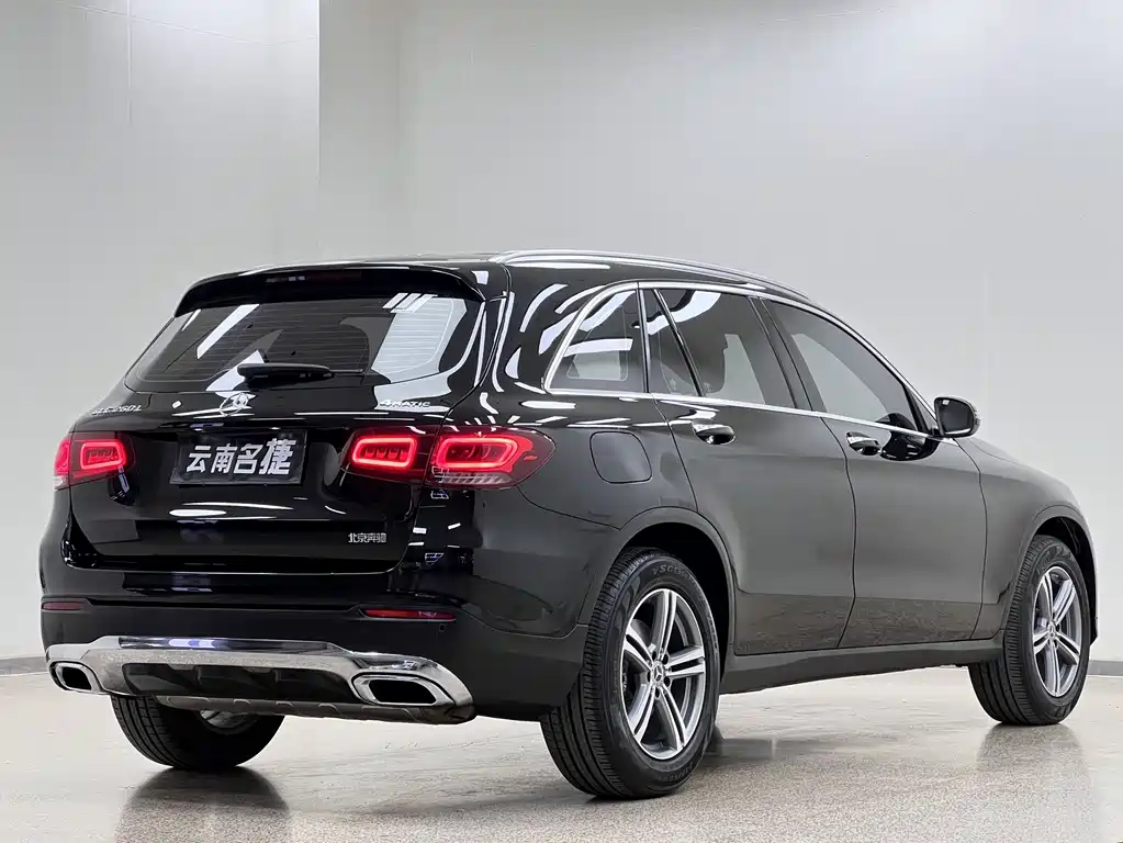 Mercedes-Benz GLC 2022 — фото 6