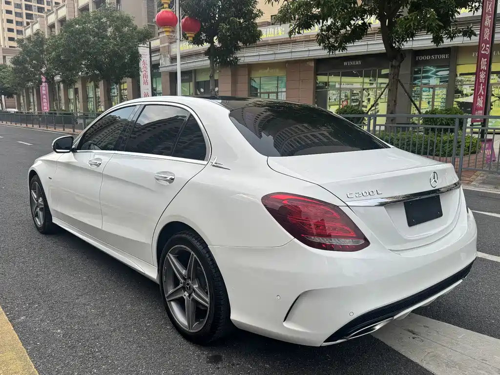 Mercedes-Benz C-Class 2018