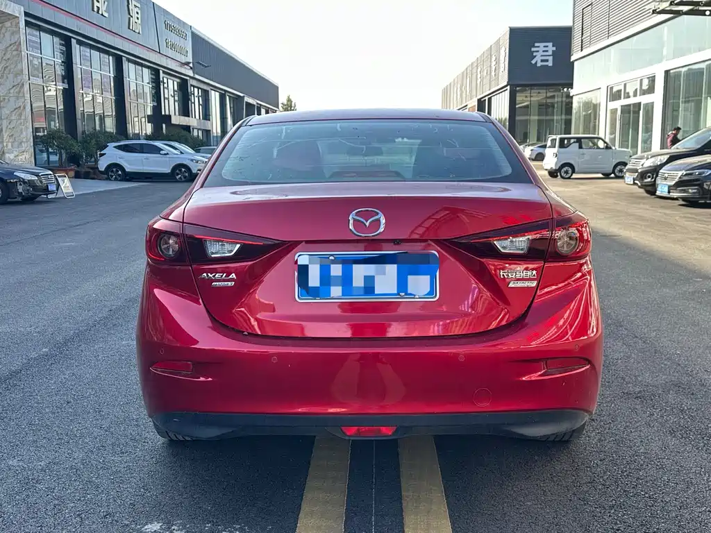 Mazda 3 Axela 2017 — фото 8