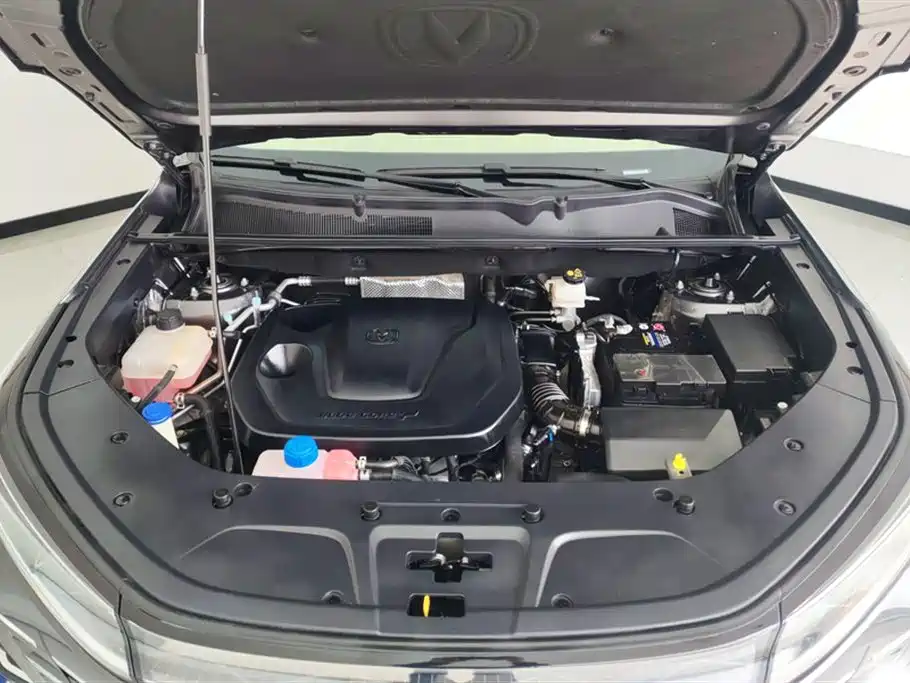Changan CS75 PLUS 2025 — фото 10