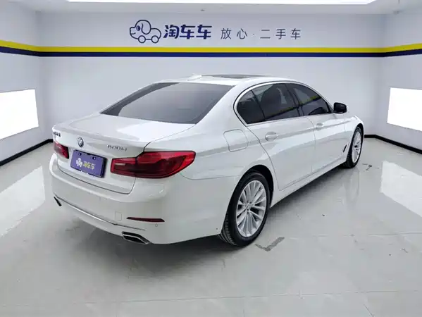 BMW 5 Series 2019