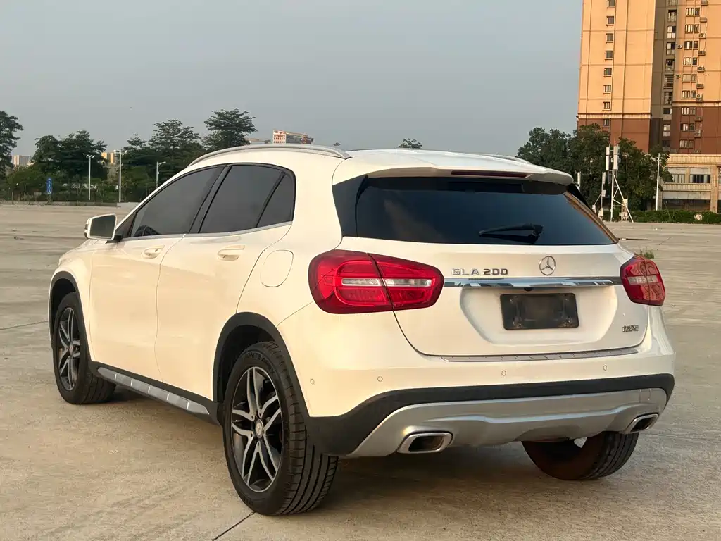 Mercedes-Benz GLA 2017 — фото 20